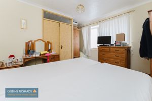 Bedroom- click for photo gallery